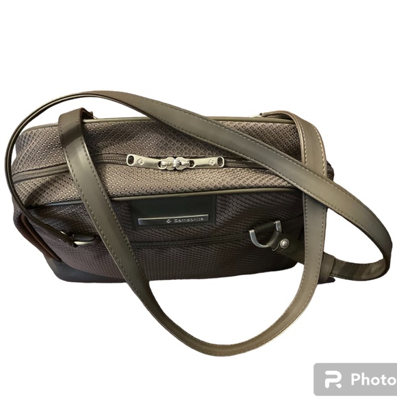 Samsonite Quality Multi Pocket Double Strap Padded Pocket Vintage Travel Bag! - Picture 6 of 9